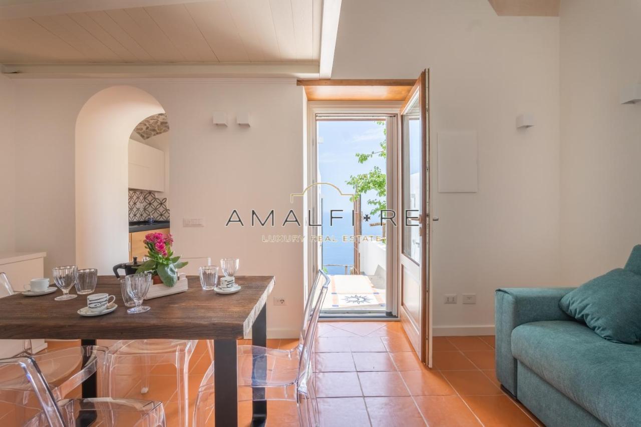 Lionetti Suite House Amalfi Exterior photo